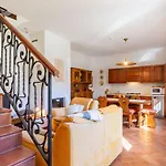 Aili By Interhome Feriehus Gera Lario